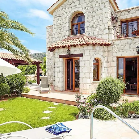 Stavroulla * Argáka